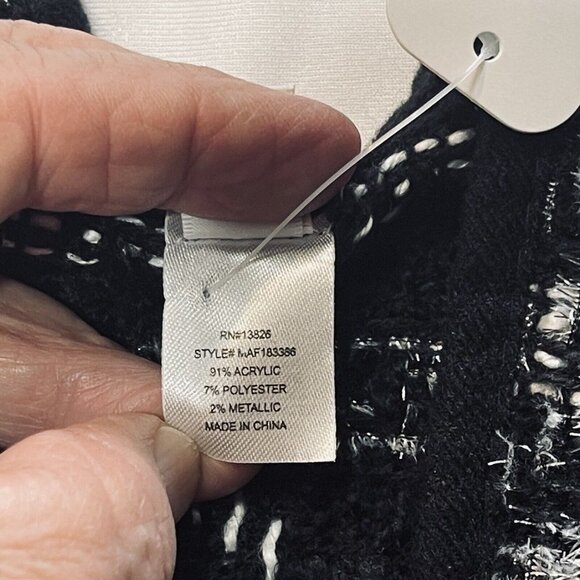 CHARMING CHARLIES Womens Sweater Poncho One Size Black White Metallic Shrug NEW‎ - Picture 7 of 11